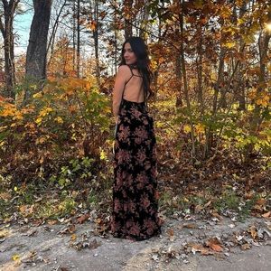 Vici size small maxi dress